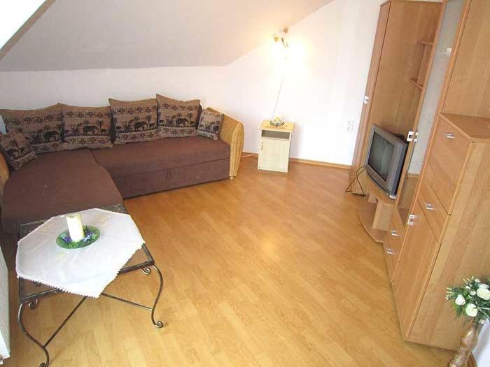 Nádas Társasház Balatonlelle Exterior foto
